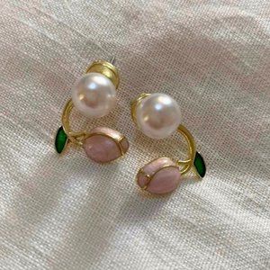 CUTE TULIP FLOWER PEARL EARRINGS PINK AND GREEN ENAMEL FEMENINE STYLE COQUETTE